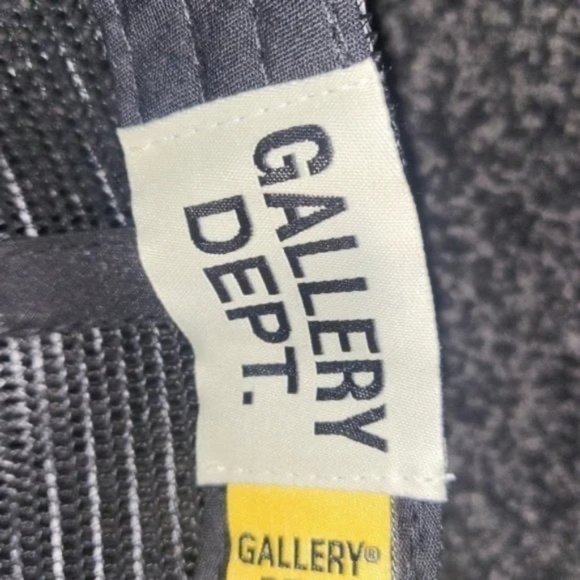 Gallery dept snap back - Picture 2 of 5